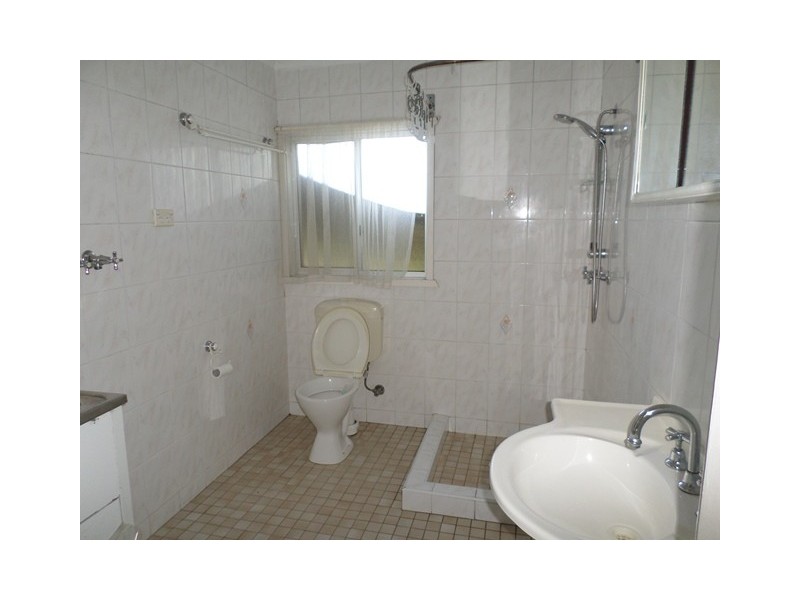 1/29  Endeavour Avenue, Georges Hall NSW 2198