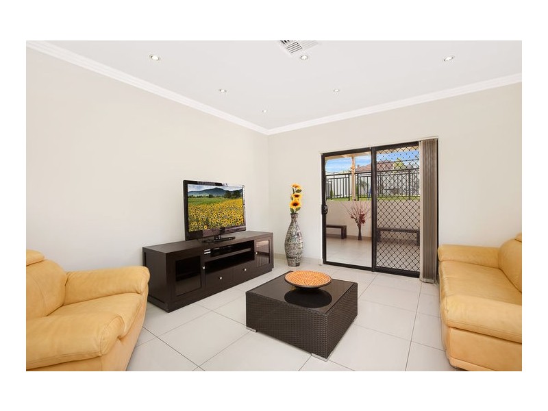 1A Rebecca Road, Greenacre NSW 2190