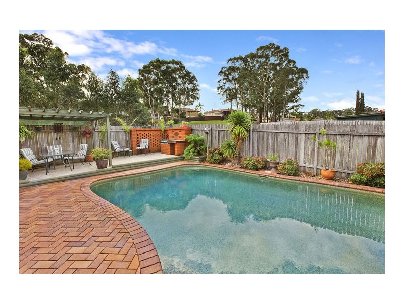 42 Caroline Crescent, Georges Hall NSW 2198