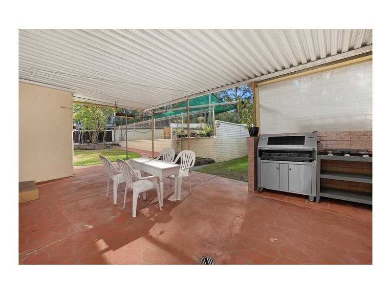 25 Phoenix Crescent, Casula NSW 2170