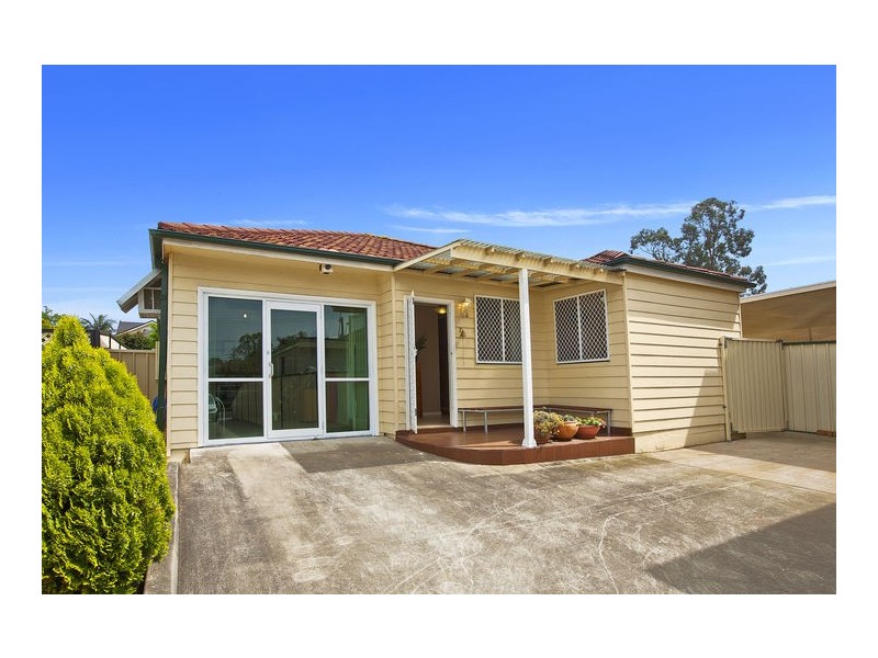 304A Edgar Street, Condell Park NSW 2200