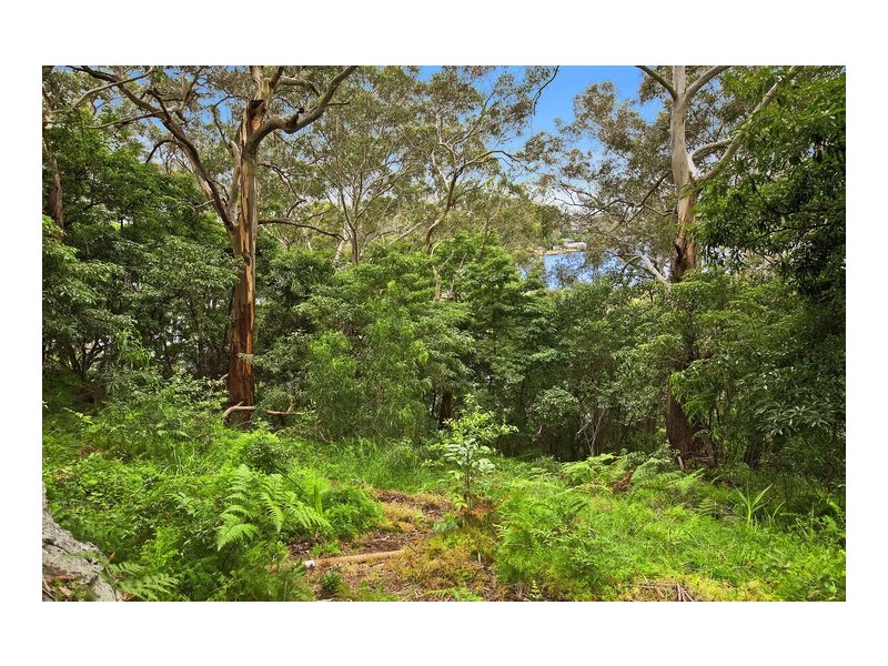 2 Fowler Road, Illawong NSW 2234