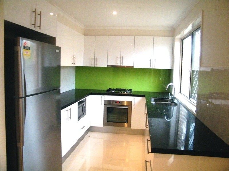 5/8 Watergum Way, Greenacre NSW 2190