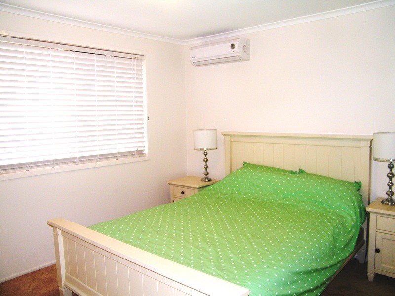 5/8 Watergum Way, Greenacre NSW 2190