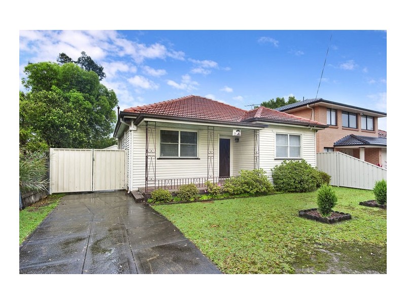 23 Cullens Rd, Punchbowl NSW 2196