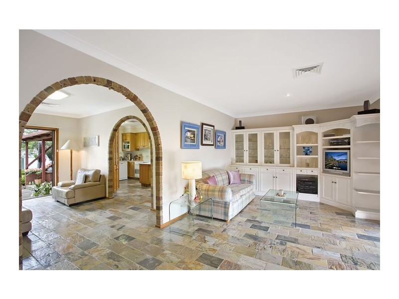 18 Foley Street, Georges Hall NSW 2198