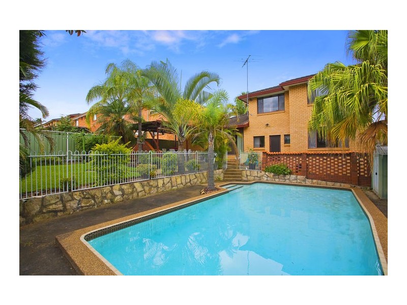 18 Foley Street, Georges Hall NSW 2198