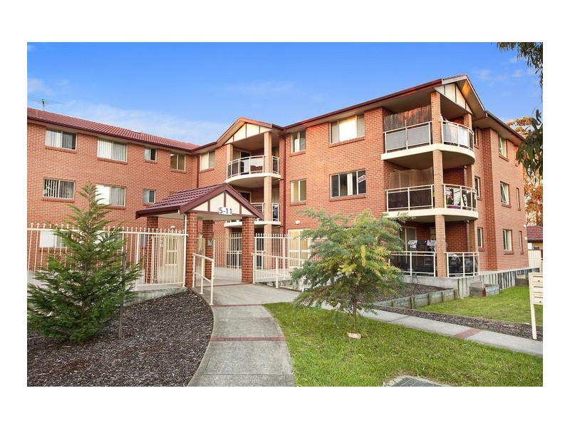 16/5-11 Weigand Avenue, Bankstown NSW 2200