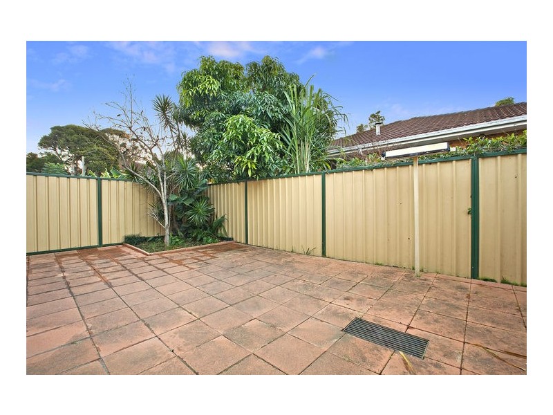 2/118 Rookwood Road, Yagoona NSW 2199