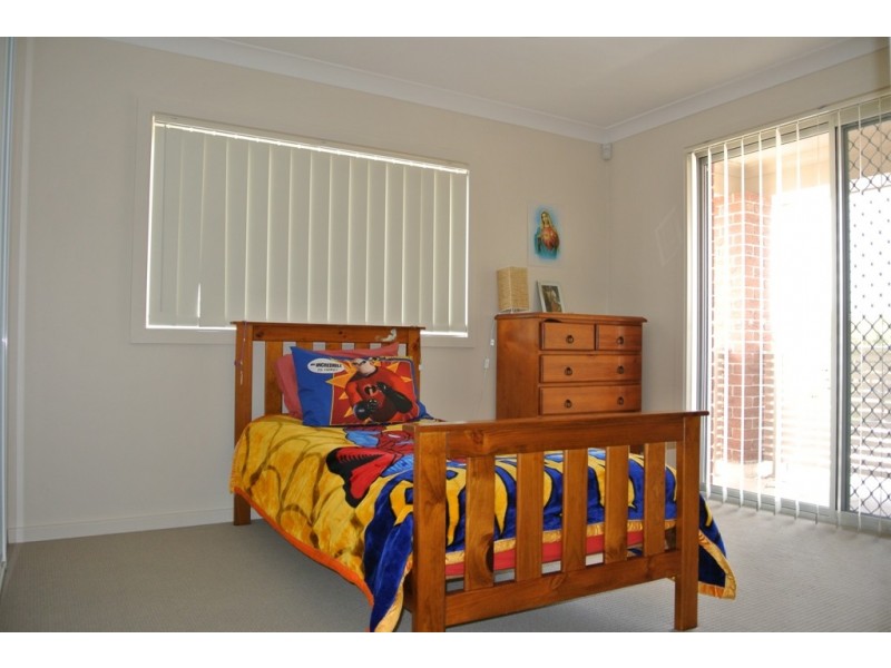 54 Chiswick Rd, Greenacre NSW 2190