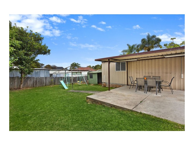 33 Hillcrest Avenue, Greenacre NSW 2190