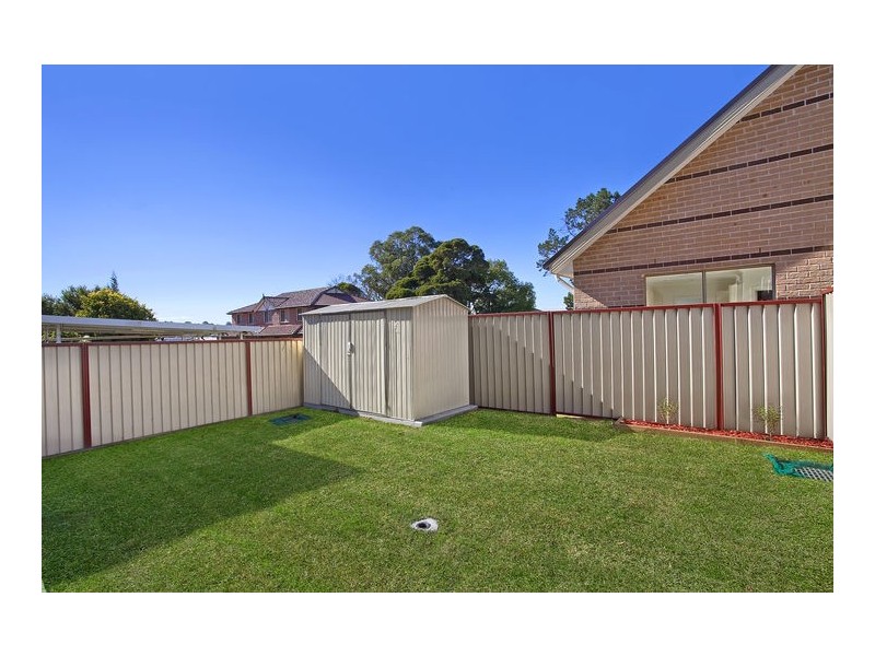 2/18 Hunter St, Condell Park NSW 2200