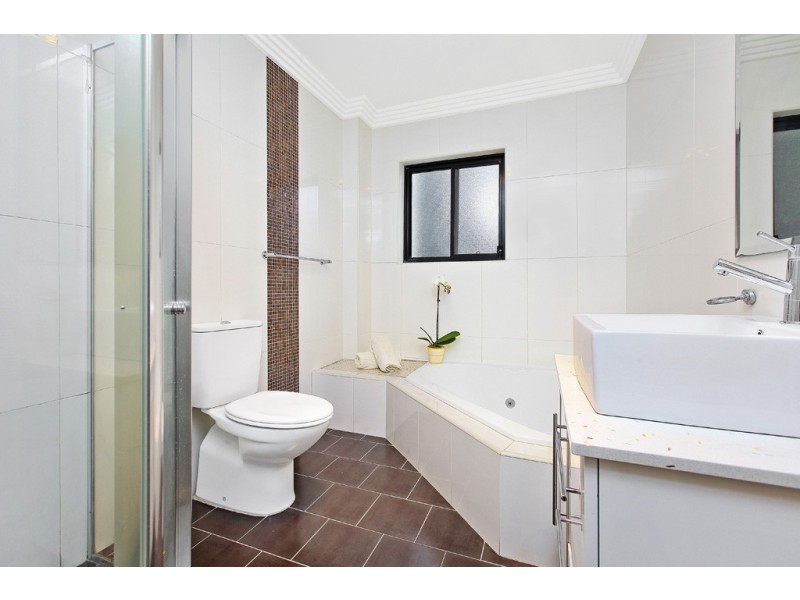 12 Harold Street, Greenacre NSW 2190