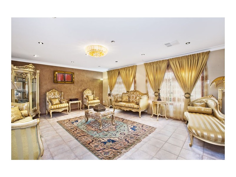 3 Narelle Crescent, Greenacre NSW 2190