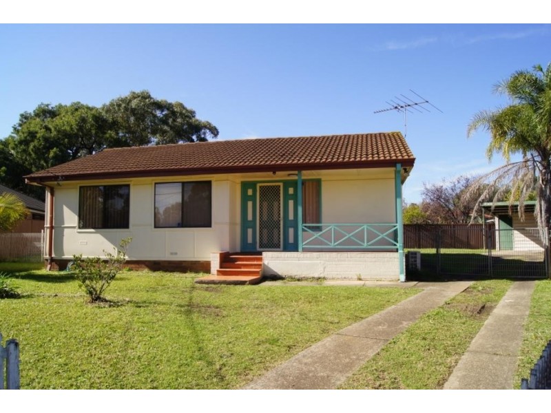 4 Lodge Place, Chester Hill NSW 2162