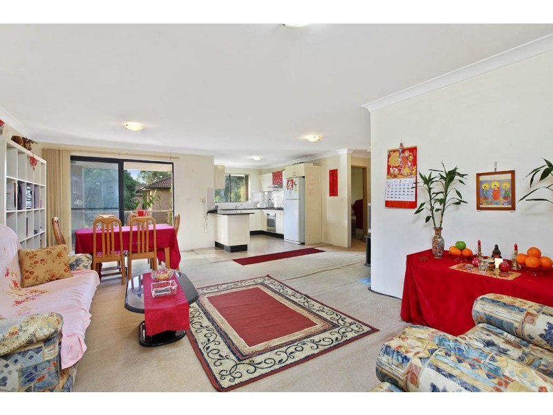 8/21-27 Weigand Ave, Bankstown NSW 2200