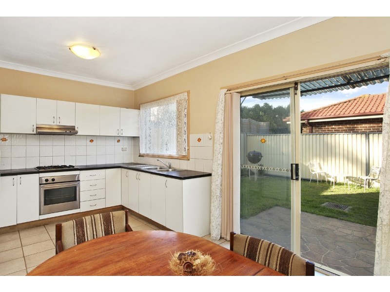 2/64 Market Street, Condell Park NSW 2200