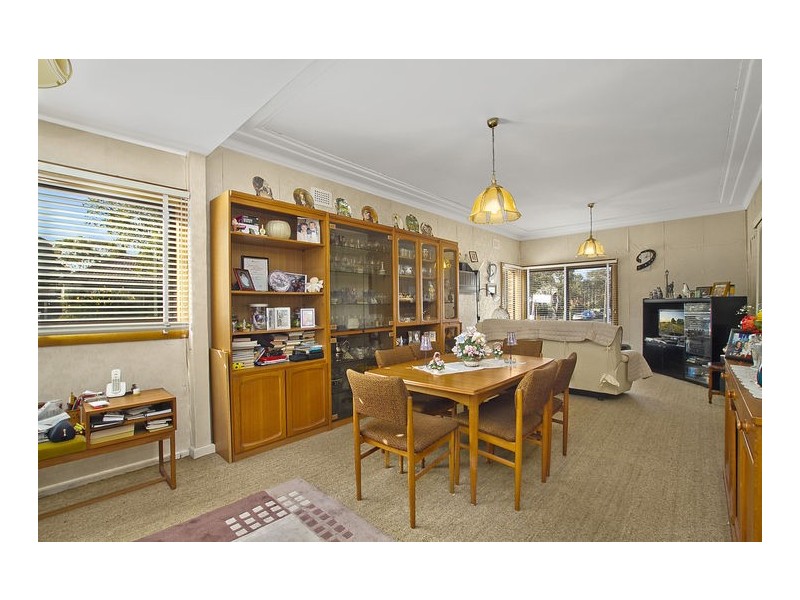 2 Allawah Ave, Sefton NSW 2162