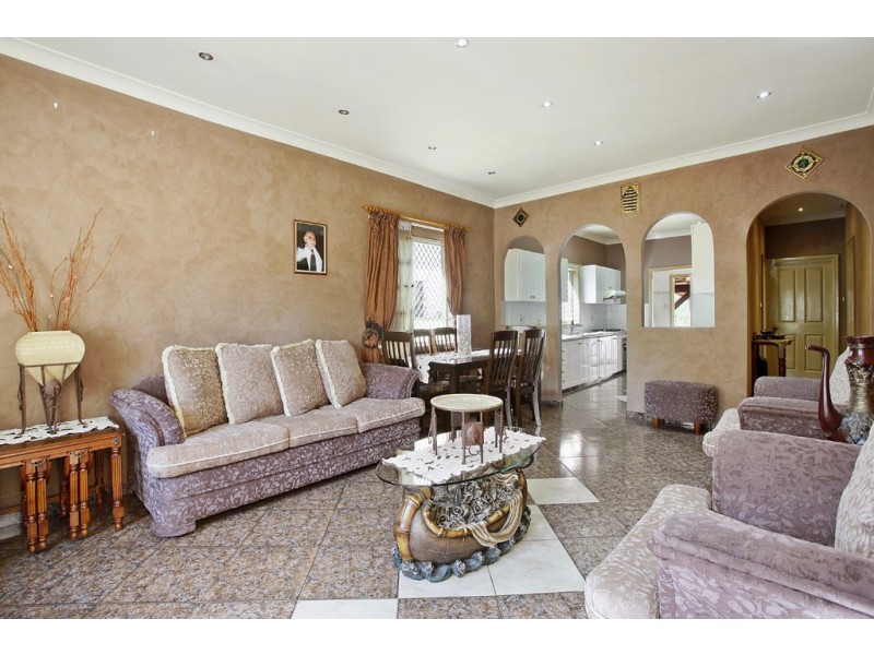 186 Northam Ave, Bankstown NSW 2200