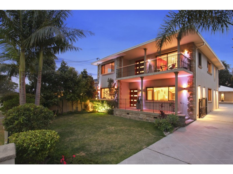 7 Lauma Avenue, Greenacre NSW 2190