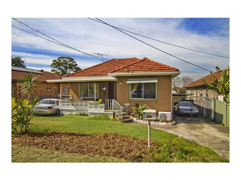 188 Wangee Road, Greenacre NSW 2190