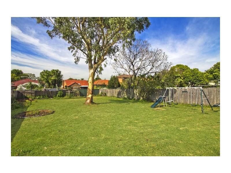 188 Wangee Road, Greenacre NSW 2190