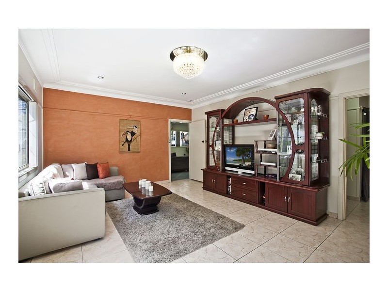 37 Townsend Street, Condell Park NSW 2200