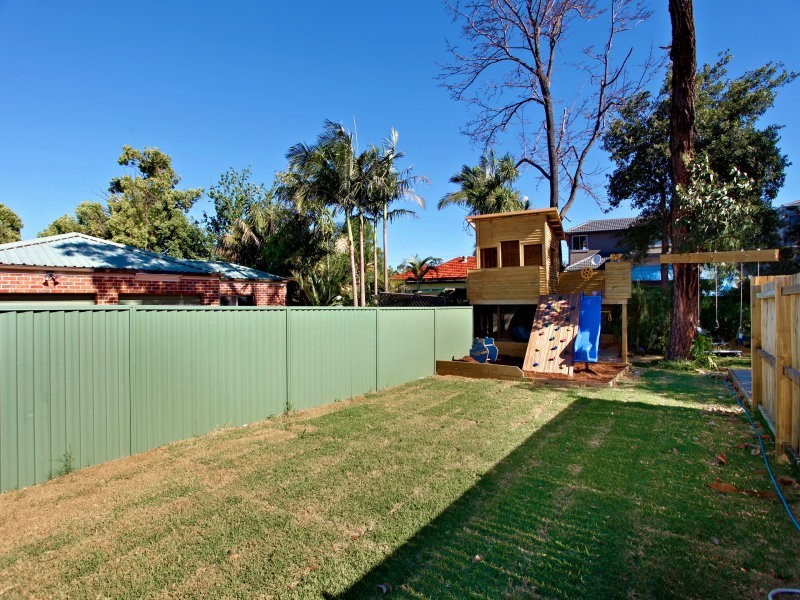 172 Banksia Road, Greenacre NSW 2190