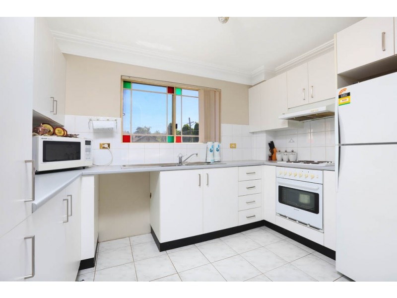 1/54 Sir Joseph Banks Street, Bankstown NSW 2200