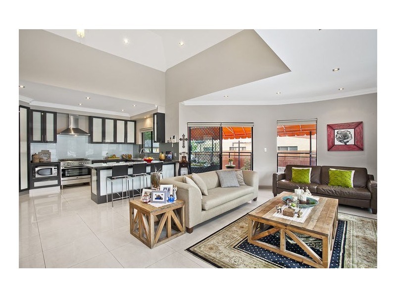 156 Mimosa Rd, Greenacre NSW 2190