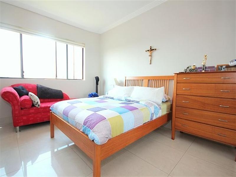 156 Mimosa Rd, Greenacre NSW 2190