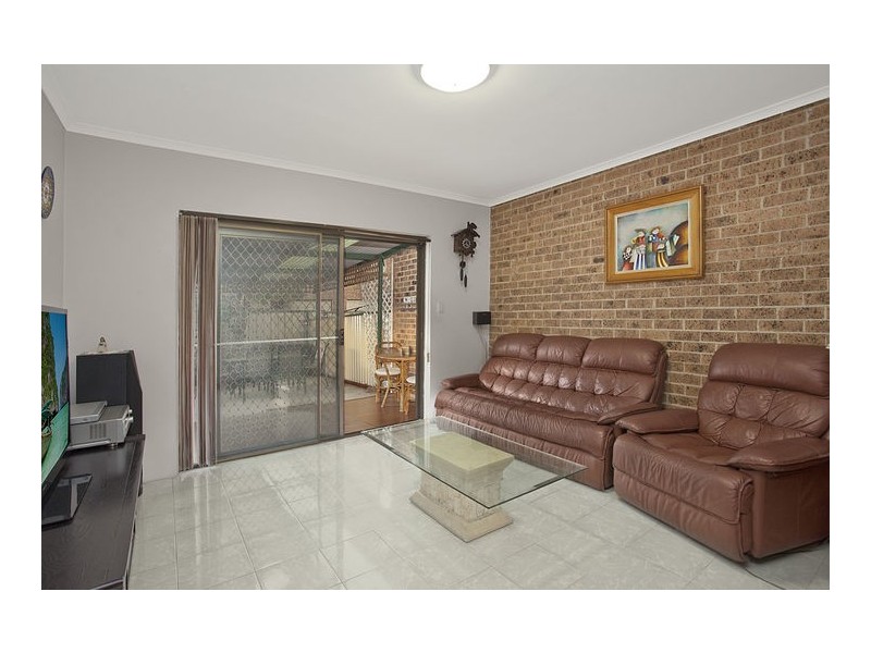 2/48 Powell Street, Yagoona NSW 2199