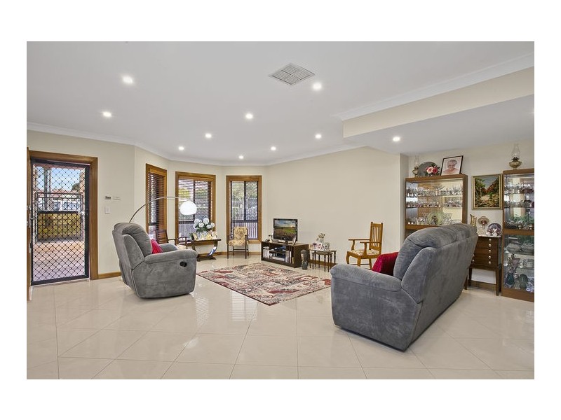 2/114 -116 Rawson Road, Greenacre NSW 2190