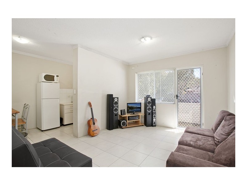 4/190 Sandal Crescent, Carramar NSW 2163