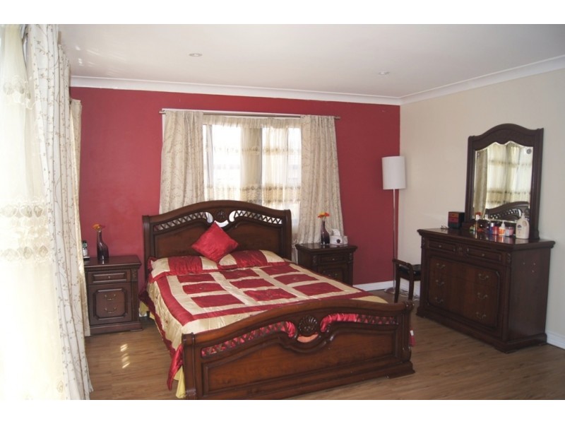 2/97 Cragg Street, Condell Park NSW 2200