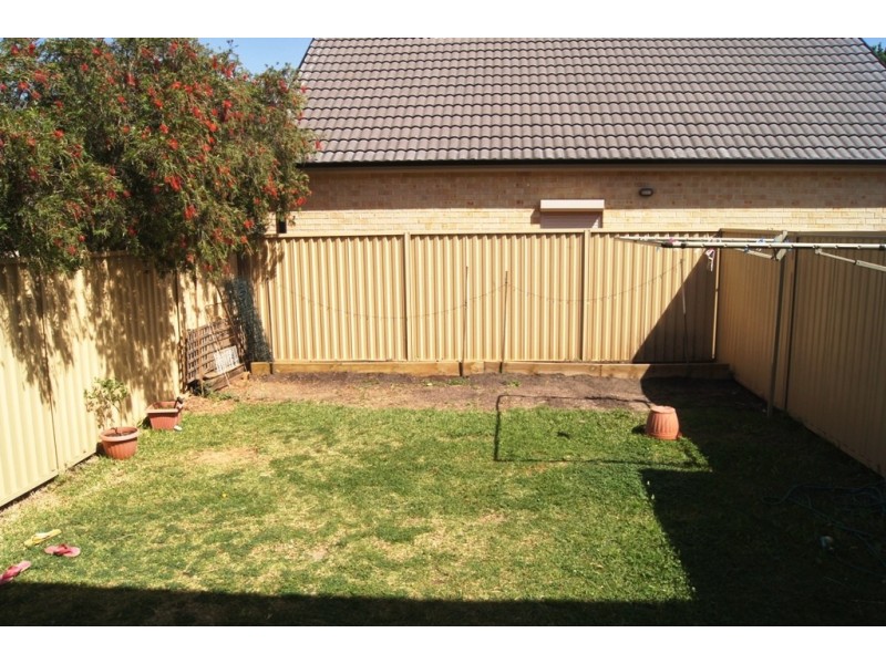 2/97 Cragg Street, Condell Park NSW 2200