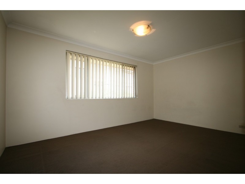 6/18 COLLIMORE AVE, Liverpool NSW 2170