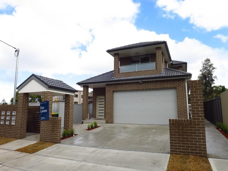 1/36A Cairds Avenue, Bankstown NSW 2200