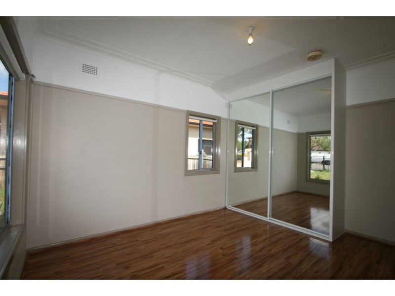 154 The Avenue, Condell Park NSW 2200