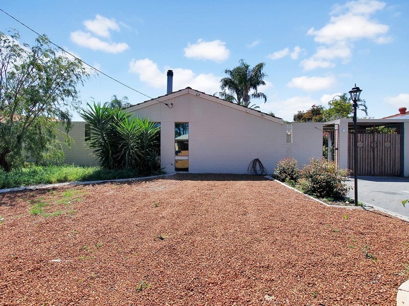 5 Mintern Court, Thornlie WA 6108