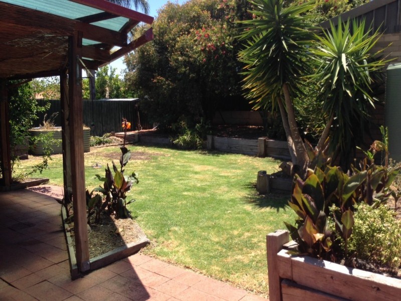 5 Mintern Court, Thornlie WA 6108