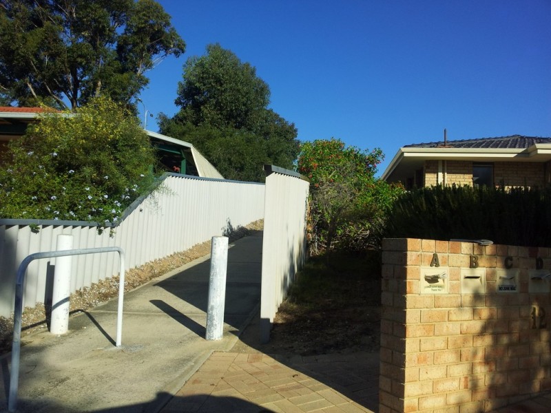 12A Green Court, Kardinya WA 6163