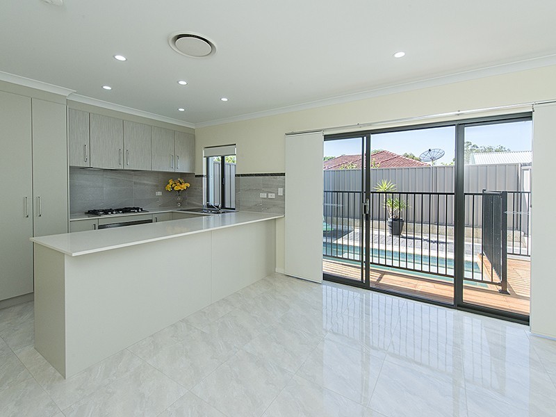 8A Esperance Street, East Victoria Park WA 6101