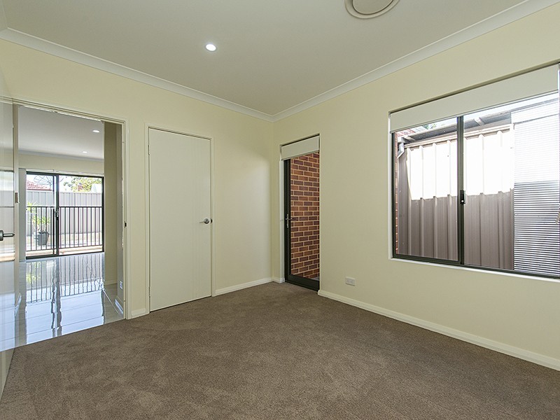 8A Esperance Street, East Victoria Park WA 6101