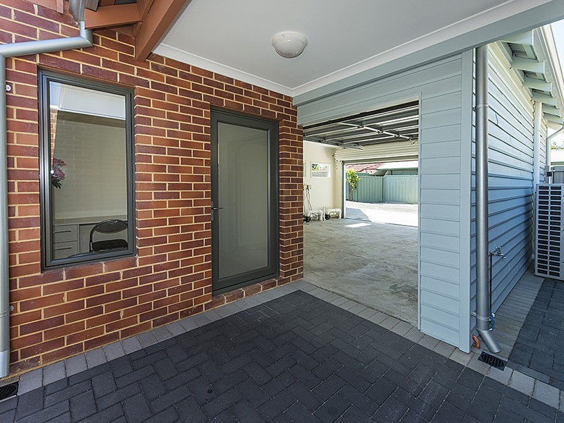 8A Esperance Street, East Victoria Park WA 6101