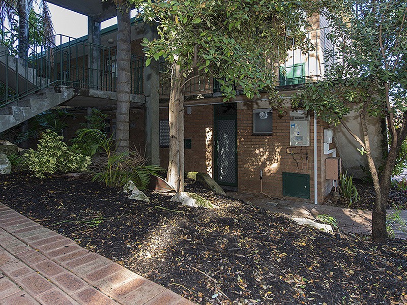 10/6 Dane Street, East Victoria Park WA 6101