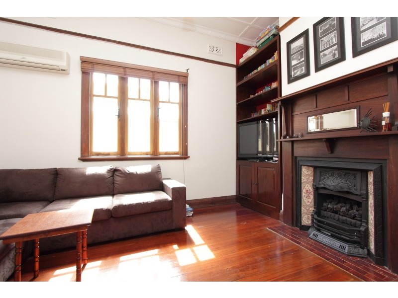 128 Hubert Street, East Victoria Park WA 6101