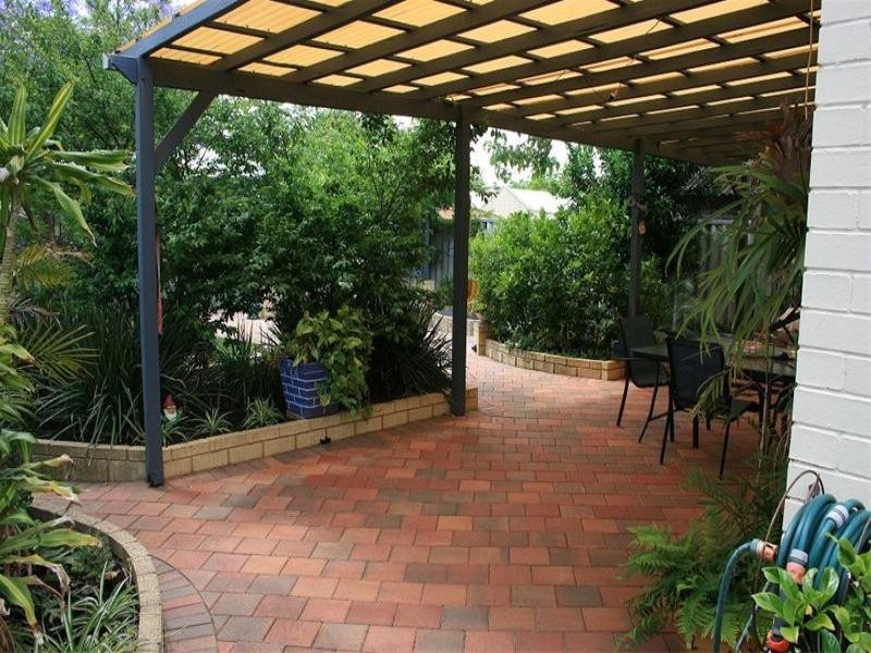 111 Mackie Street, Victoria Park WA 6100