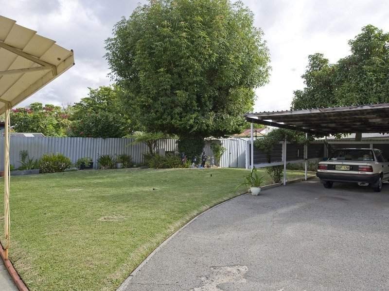 53 Alvah Street, St James WA 6102