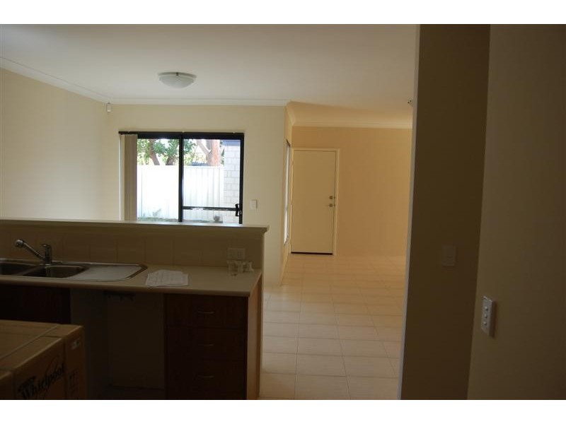 31B Coolgardie Street, St James WA 6102